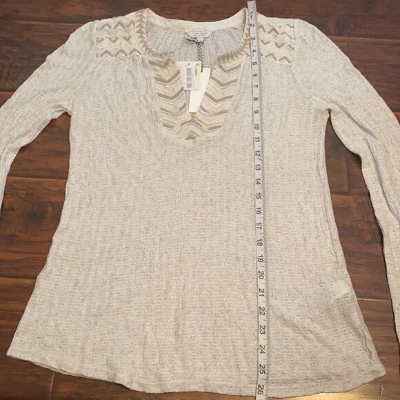 Lucky Brand Brand New Pullover Embroidered Slight Bell Sleeve Top Boho Modern - Picture 5 of 10